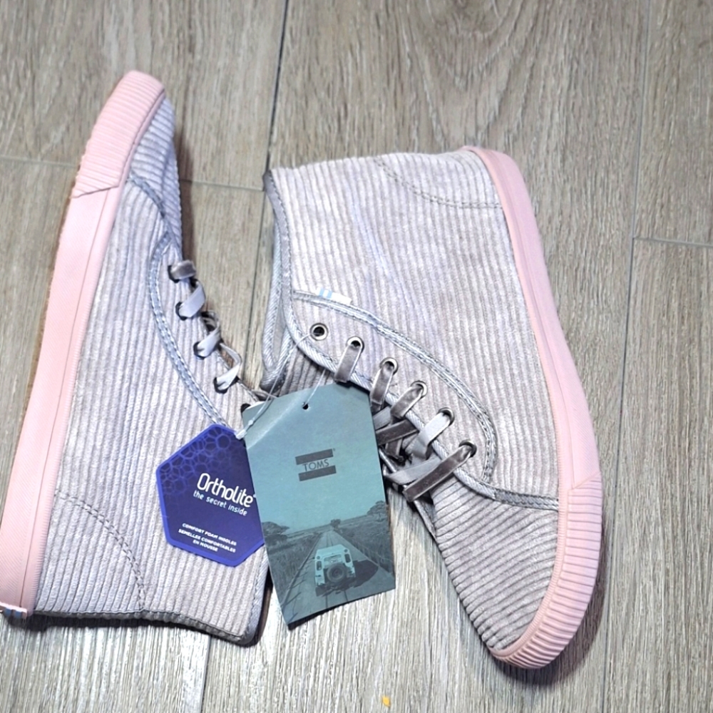 New TOMS Camarillo High Top Womans Sneakers size 5 Cement Corduroy NWT